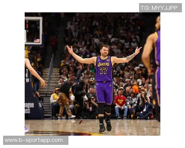 美记分析湖人未来发展策略不应过度依赖东契奇与里夫斯的运动能力不足 美记分析湖人未来发展策略不应过度依赖东契奇与里夫斯的运动能力不足