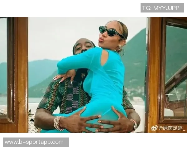 哈登追求女友频繁拨打电话引发热议她却直言他不懂撩妹技巧