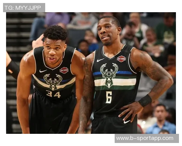 小南斯赞亨特表现如莱昂纳德全场9中7砍17分7篮板展现得分能力